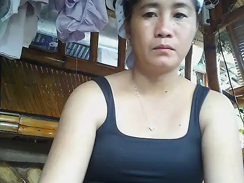 lovelyxxx88 online show from February 12, 2026, 4:12 am