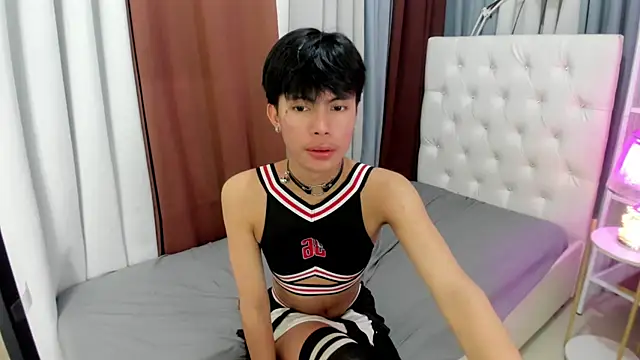 Snapshot of urtwinkbrixz chatting on April 13, 2026, 4:49 am urtwinkbrixz online show from April 13, 2026, 4:49 am