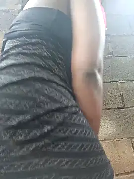 Snapshot of Too_fresh chatting on March 18, 2026, 9:23 am Too fresh online show from March 18, 2026, 9:23 am