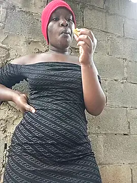 Snapshot of Too_fresh chatting on February 28, 2026, 6:35 am Too fresh online show from February 28, 2026, 6:35 am