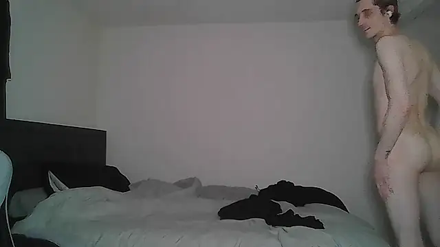 maxryderr online show from April 23, 2026, 3:02 am