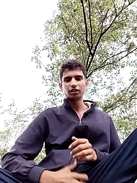sahilcute1 online show from July 8, 2026, 12:39 pm