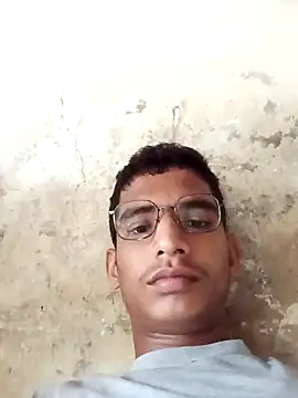 Snapshot of sahilcute1 chatting on April 14, 2026, 12:32 pm sahilcute1 online show from April 14, 2026, 12:32 pm