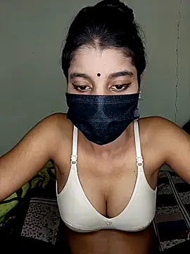 Snapshot of Erotic-Girl chatting on August 7, 2026, 5:41 pm Erotic-Girl online show from August 7, 2026, 5:41 pm