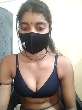 Erotic-Girl online show from January 19, 2026, 2:15 am