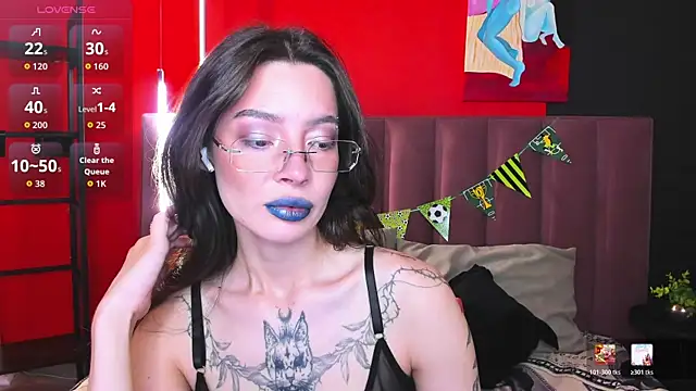 Snapshot of IvyDainty chatting on July 15, 2026, 1:23 am IvyDainty online show from July 15, 2026, 1:23 am