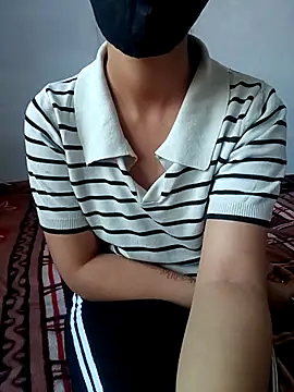 Snapshot of eddy_girl chatting on February 17, 2026, 6:54 am eddy girl online show from February 17, 2026, 6:54 am