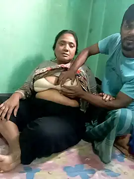 Romantic Boudi33 online show from January 8, 2026, 10:21 am