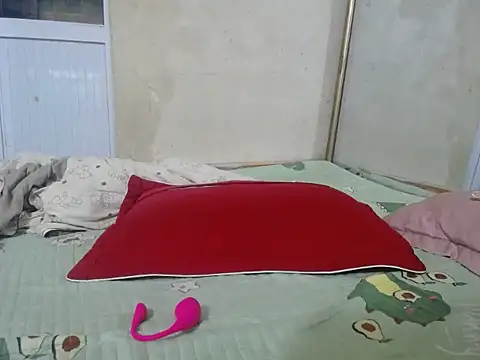 Snapshot of -Mimiu- chatting on May 26, 2026, 2:09 am -Mimiu- online show from May 26, 2026, 2:09 am
