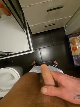 81czacha8107 online show from March 27, 2026, 10:43 pm