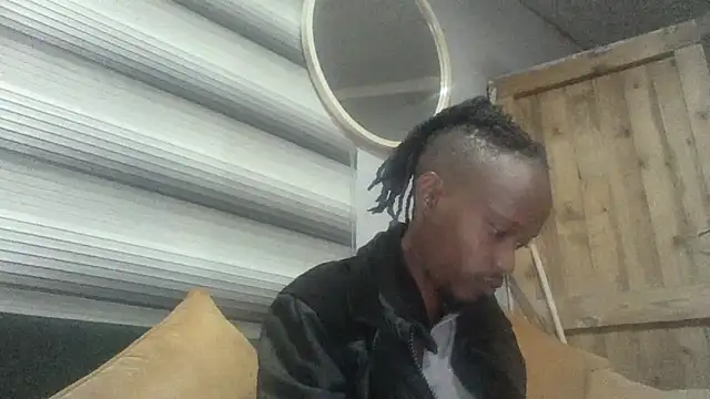 Snapshot of Winterslender chatting on May 5, 2026, 6:22 pm Winterslender online show from May 5, 2026, 6:22 pm