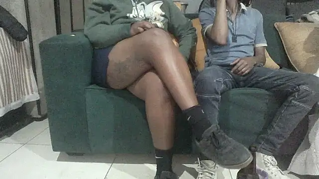 Snapshot of Winterslender chatting on May 16, 2026, 11:37 pm Winterslender online show from May 16, 2026, 11:37 pm