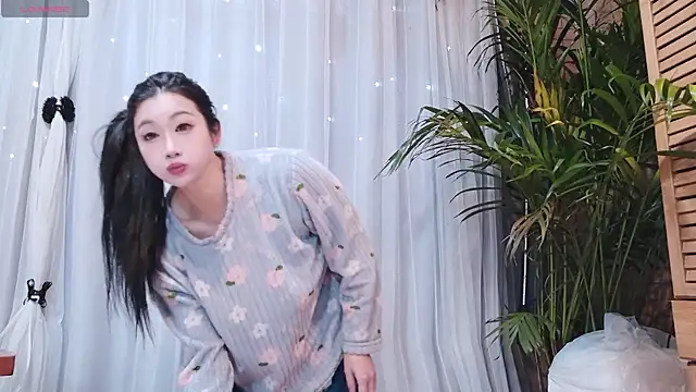 Snapshot of neinei_bao chatting on February 13, 2026, 2:11 am neinei bao online show from February 13, 2026, 2:11 am