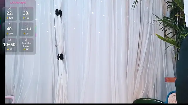 Snapshot of neinei_bao chatting on February 6, 2026, 2:18 am neinei bao online show from February 6, 2026, 2:18 am