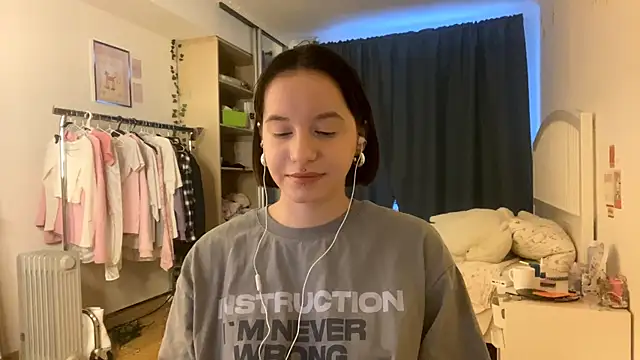 Snapshot of KatiCropley chatting on January 11, 2026, 11:28 am KatiCropley online show from January 11, 2026, 11:28 am