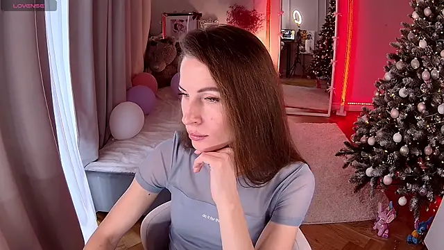 Alina Mood online show from January 9, 2026, 8:10 am