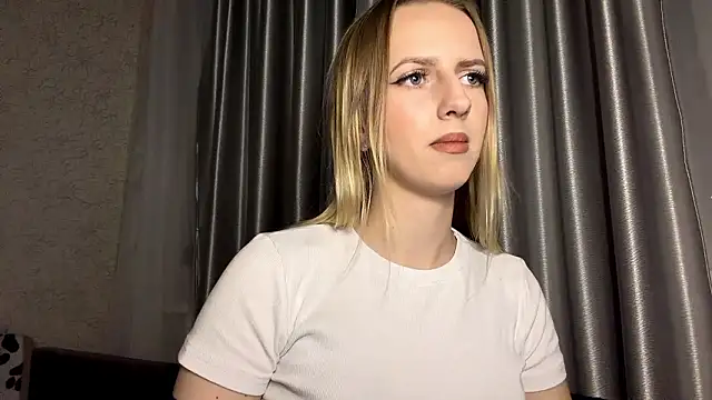 Snapshot of JeannettaIltzsch chatting on February 1, 2026, 9:13 pm JeannettaIltzsch online show from February 1, 2026, 9:13 pm