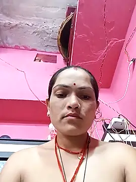 Sonam15884 online show from April 28, 2026, 4:39 am