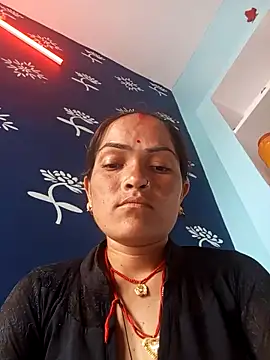 Sonam15884 online show from May 5, 2026, 4:26 am