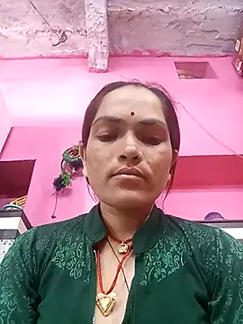 Sonam15884 online show from April 10, 2026, 10:44 am