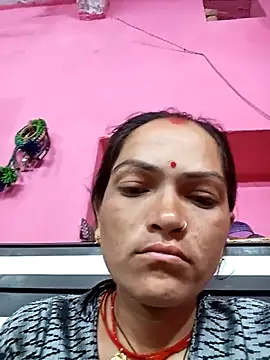 Sonam15884 online show from April 21, 2026, 10:38 pm
