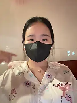 Snapshot of Gwen879 chatting on March 21, 2026, 12:45 am Gwen879 online show from March 21, 2026, 12:45 am