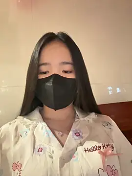 Snapshot of Gwen879 chatting on March 20, 2026, 10:05 am Gwen879 online show from March 20, 2026, 10:05 am