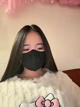 Snapshot of Gwen879 chatting on March 12, 2026, 11:09 pm Gwen879 online show from March 12, 2026, 11:09 pm