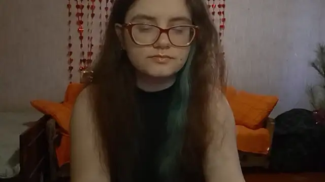 Snapshot of Miyabeee chatting on February 28, 2026, 7:19 am Miyabeee online show from February 28, 2026, 7:19 am