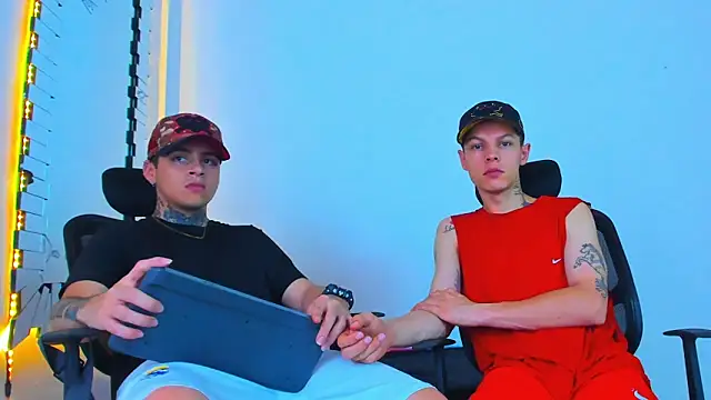 Thomas-Wil online show from February 12, 2026, 2:55 am