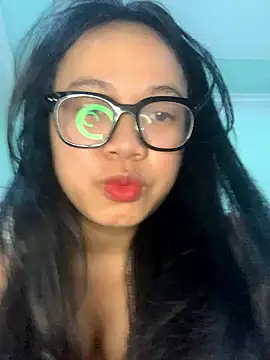 Snapshot of Leeeiu chatting on January 13, 2026, 8:40 am Leeeiu online show from January 13, 2026, 8:40 am