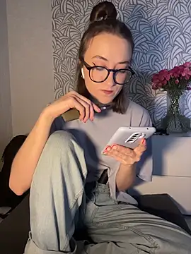 Persephone Kore online show from February 6, 2026, 2:13 pm