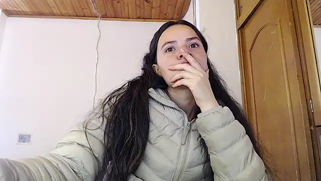 Snapshot of Shanel_Lozano chatting on April 30, 2026, 4:03 pm Shanel Lozano online show from April 30, 2026, 4:03 pm