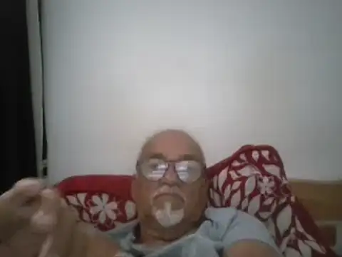Snapshot of Patyman chatting on April 23, 2026, 10:11 pm Patyman online show from April 23, 2026, 10:11 pm