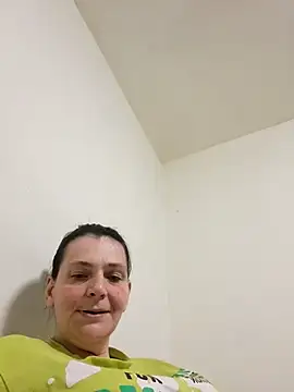 roksa2026 online show from April 16, 2026, 6:08 pm