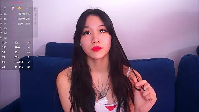 Snapshot of CaryCompo chatting on January 14, 2026, 7:01 am CaryCompo online show from January 14, 2026, 7:01 am