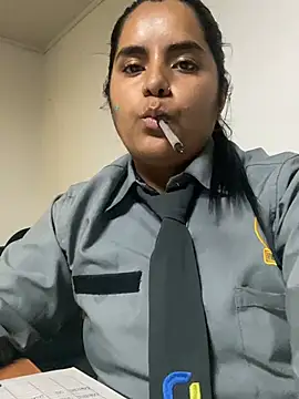 Snapshot of Isabel_3 chatting on February 5, 2026, 1:56 am Isabel 3 online show from February 5, 2026, 1:56 am