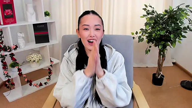 Snapshot of KellyKaai chatting on January 13, 2026, 8:29 am KellyKaai online show from January 13, 2026, 8:29 am