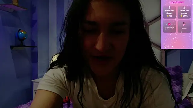 yvi taylor online show from July 30, 2026, 12:37 pm