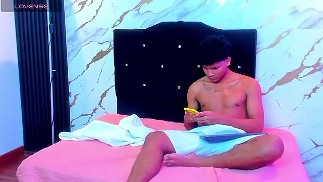 iaan commerford online show from January 8, 2026, 9:54 pm