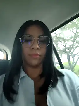 AntonelaVasquez online show from January 10, 2026, 11:00 pm