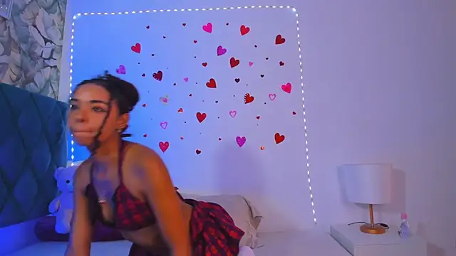 AlexiiaBrown online show from May 27, 2026, 4:14 pm