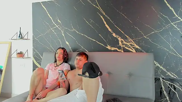 Snapshot of uncontrolled_fire chatting on February 21, 2026, 7:16 pm uncontrolled fire online show from February 21, 2026, 7:16 pm