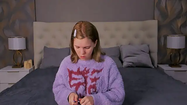 ALZA AZURE online show from February 2, 2026, 3:44 pm