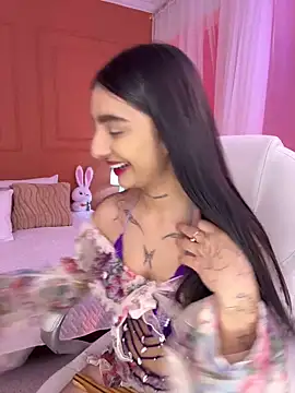 Abriil cutee online show from May 20, 2026, 5:21 pm