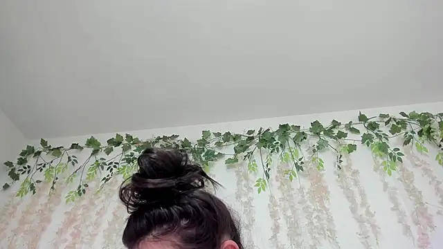 lizz lunna online show from March 26, 2026, 8:40 pm