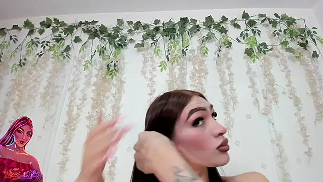 lizz lunna online show from May 15, 2026, 10:41 pm