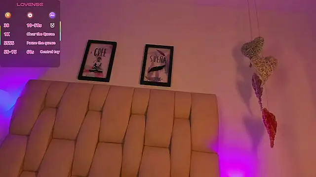 Snapshot of Hanna_cooperr chatting on February 4, 2026, 3:12 am Hanna cooperr online show from February 4, 2026, 3:12 am