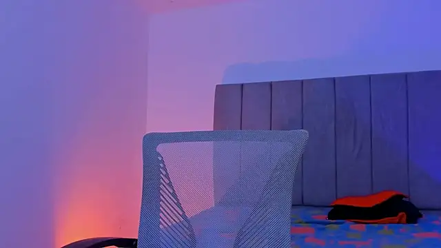 Snapshot of Adonys_Lewis_ chatting on March 13, 2026, 8:30 am Adonys Lewis online show from March 13, 2026, 8:30 am