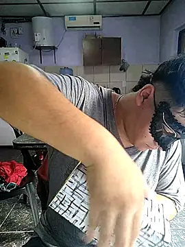 Snapshot of gitano19cm chatting on March 29, 2026, 8:32 pm gitano19cm online show from March 29, 2026, 8:32 pm